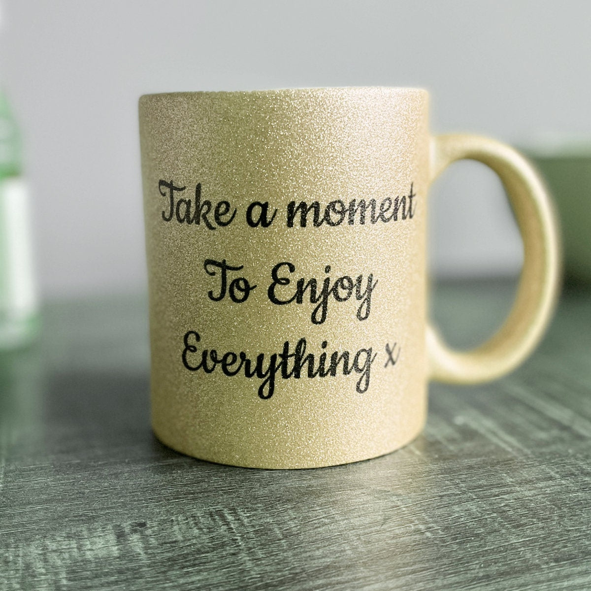 Personalised Gold Glitter Mug - Same Day Dispatch - Great Novelty Gift Idea for Birthday, Wedding, Valentines, Customise with your text - Topbootee