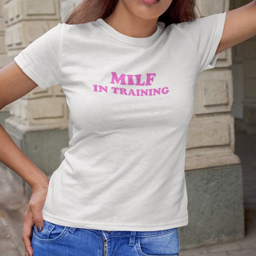 MILF in Training - Topbootee