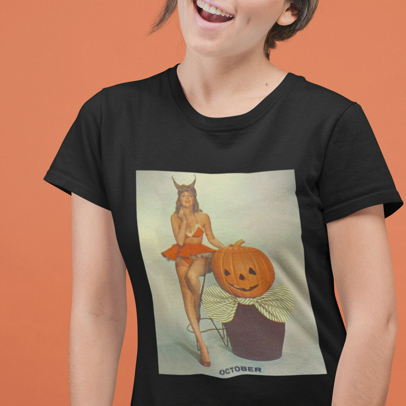 Vintage Halloween - Topbootee