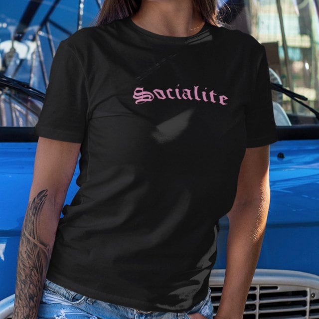 Socialite - Topbootee