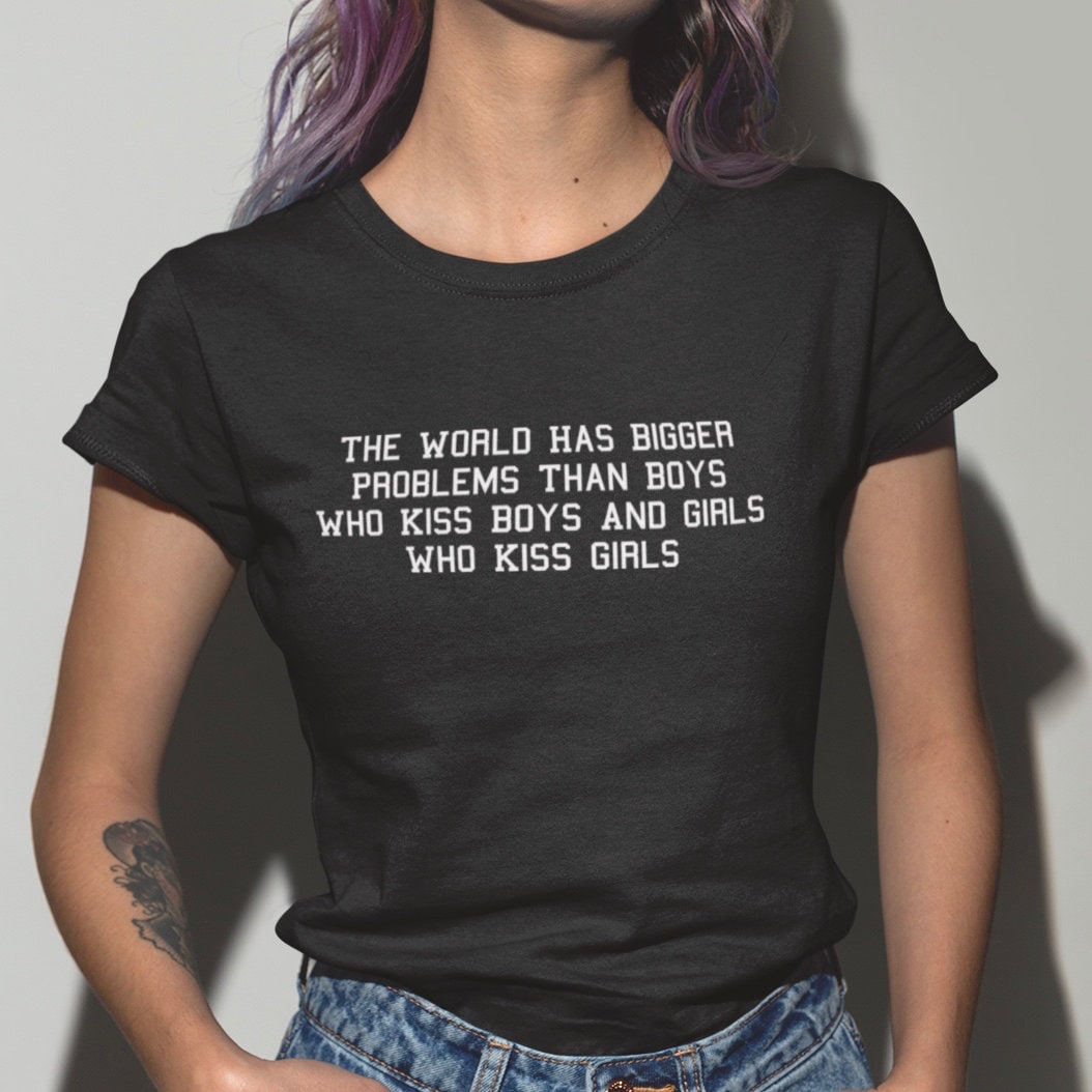 The World Has Bigger Problems - Topbootee